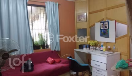Casa com 3 quartos à venda na Rua Jarbas Siqueira Pereira, 205, Jardim Carvalho, Porto Alegre, 170 m2 por R$ 350.000