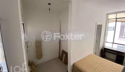 Apartamento com 1 quarto à venda na Rua Santo Antônio, 746, Floresta, Porto Alegre, 29 m2 por R$ 180.000