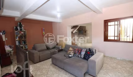 Casa com 4 quartos à venda na Rua Bernardo Guimarães, 107, Partenon, Porto Alegre, 282 m2 por R$ 640.000