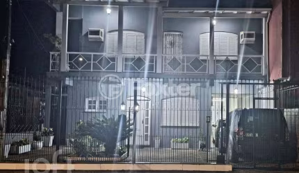 Casa com 3 quartos à venda na Avenida Souza Melo, 970, Sarandi, Porto Alegre, 500 m2 por R$ 425.000