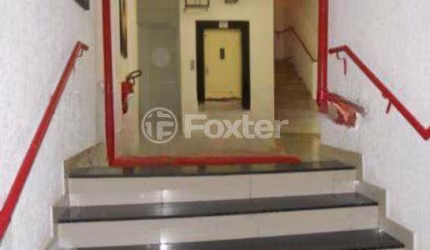 Apartamento à venda na Rua Marechal Floriano Peixoto, 72, Centro Histórico, Porto Alegre, 124 m2 por R$ 349.000
