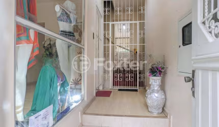 Casa com 2 quartos à venda na Rua Santana, 693, Santana, Porto Alegre, 195 m2 por R$ 630.000
