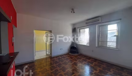 Apartamento com 2 quartos à venda na Avenida Ceará, 1456, São João, Porto Alegre, 76 m2 por R$ 249.997