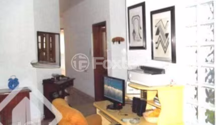 Casa com 5 quartos à venda na Rua Machado de Assis, 321, Partenon, Porto Alegre, 240 m2 por R$ 980.000