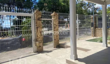 Casa com 3 quartos à venda na Avenida Doutor Rubem Knijnik, 420, Costa e Silva, Porto Alegre, 257 m2 por R$ 750.000