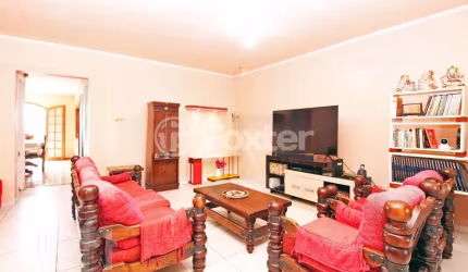 Casa com 3 quartos à venda na Rua Javari, 47, Cristo Redentor, Porto Alegre, 233 m2 por R$ 690.000