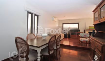 Apartamento com 3 quartos à venda na Rua Doutor Castro de Menezes, 290, Vila Assunção, Porto Alegre, 157 m2 por R$ 759.000