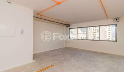 Sala comercial com 1 sala à venda na Avenida Inácio Vasconcelos, 59, Boa Vista, Porto Alegre, 38 m2 por R$ 460.000