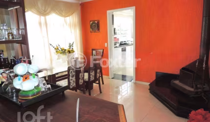 Casa com 3 quartos à venda na Rua Líbia, 141, Vila Ipiranga, Porto Alegre, 259 m2 por R$ 1.045.000
