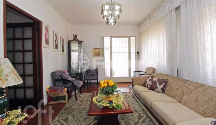 Casa com 3 quartos à venda na Avenida Alberto Pasqualini, 244, Jardim Itu Sabará, Porto Alegre, 257 m2 por R$ 750.000