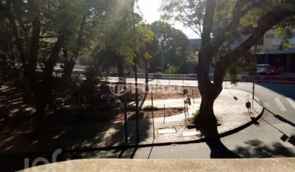 Apartamento com 2 quartos à venda na Praça Conde de Porto Alegre, 47, Centro Histórico, Porto Alegre, 73 m2 por R$ 260.000