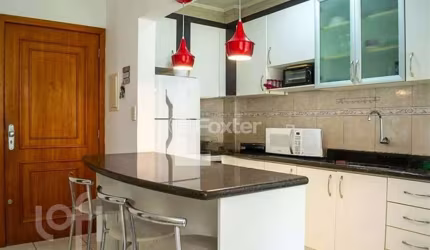 Apartamento com 2 quartos à venda na Rua Doutor Pio Fiori de Azevedo, 55, Vila Nova, Porto Alegre, 49 m2 por R$ 160.000