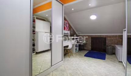 Casa com 3 quartos à venda na Rua Ramis Galvão, 223, Passo da Areia, Porto Alegre, 340 m2 por R$ 1.200.000