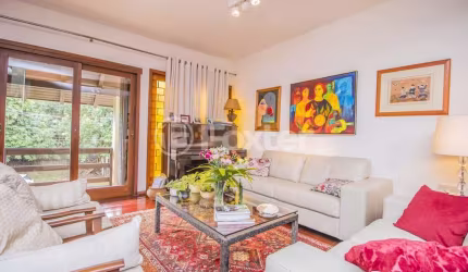 Casa comercial com 3 salas à venda na Rua Desembargador Hugo Candal, 140, Três Figueiras, Porto Alegre, 360 m2 por R$ 2.250.000