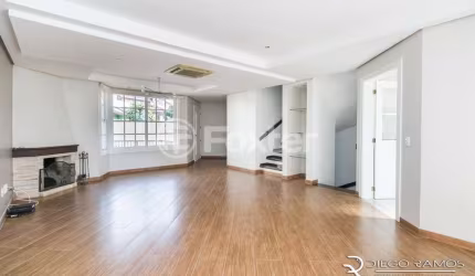 Casa em condomínio fechado com 4 quartos à venda na Rua Professor Ulisses Cabral, 1022, Chácara das Pedras, Porto Alegre, 242 m2 por R$ 1.500.000