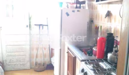 Apartamento com 2 quartos à venda na Rua Carmelita Grippi, 440, Rubem Berta, Porto Alegre, 49 m2 por R$ 119.000