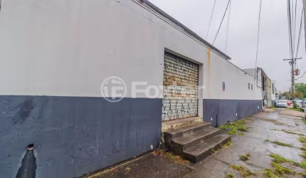 Barracão / Galpão / Depósito à venda na Avenida General Emílio Lúcio Esteves, 547, Santa Maria Goretti, Porto Alegre, 984 m2 por R$ 1.600.000
