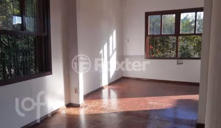 Casa com 5 quartos à venda na Rua Barão de Rio Branco, 253, Operário, Novo Hamburgo, 218 m2 por R$ 398.000