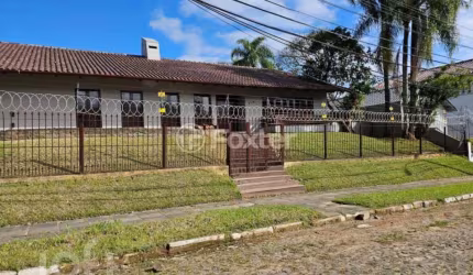 Casa com 4 quartos à venda na Rua Santo Afonso, 315, Padre Reus, São Leopoldo, 670 m2 por R$ 1.693.000