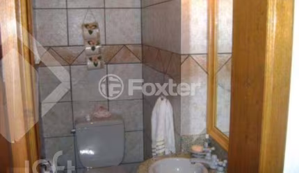 Casa com 3 quartos à venda na Rua Nilza Darsie Viegas, 599, Charqueadas, Caxias do Sul, 160 m2 por R$ 650.000