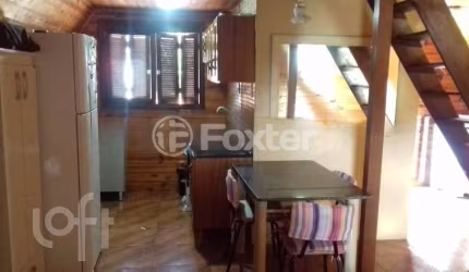 Casa com 2 quartos à venda na Travessa Chateaubriand, 102, Passo das Pedras, Porto Alegre, 84 m2 por R$ 250.000