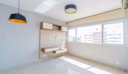 Apartamento com 3 quartos à venda na Rua Antônio Joaquim Mesquita, 570, Passo da Areia, Porto Alegre, 69 m2 por R$ 619.000
