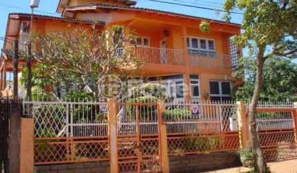 Casa com 4 quartos à venda na Rua Guabirobeira, 138, Jardim do Bosque, Cachoeirinha, 283 m2 por R$ 1.250.000