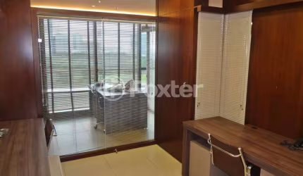 Sala comercial com 4 salas à venda na Rua Washington Luiz, 1118, Centro Histórico, Porto Alegre, 65 m2 por R$ 450.000