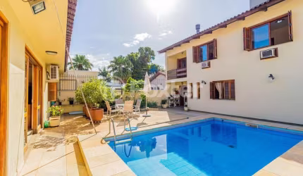 Casa com 5 quartos à venda na Avenida Pereira Passos, 239, Vila Assunção, Porto Alegre, 392 m2 por R$ 2.320.000