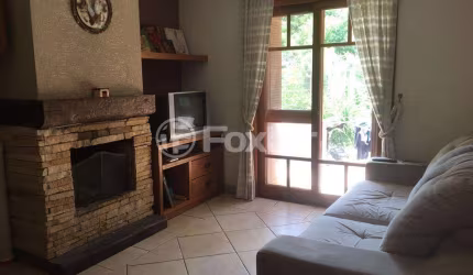 Casa em condomínio fechado com 3 quartos à venda na Rua Pinus, 85, São Lucas, Viamão, 196 m2 por R$ 585.000