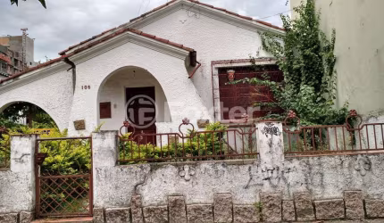 Terreno comercial à venda na Rua Dona Cecília, 106, Medianeira, Porto Alegre, 200 m2 por R$ 720.000