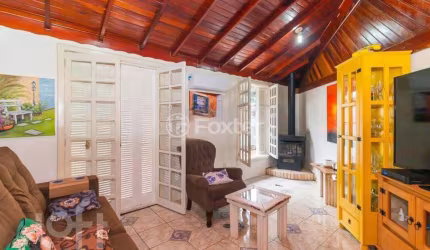 Casa com 3 quartos à venda na Rua Doutor Ernesto Miranda, 195, Jardim São Pedro, Porto Alegre, 130 m2 por R$ 455.000