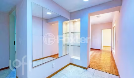 Apartamento com 4 quartos à venda na Rua Jerônimo Coelho, 30, Centro Histórico, Porto Alegre, 216 m2 por R$ 900.000