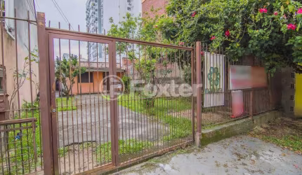 Terreno comercial à venda na Rua Alcebíades Caetano da Silva, 72, Jardim Botânico, Porto Alegre, 343 m2 por R$ 750.000