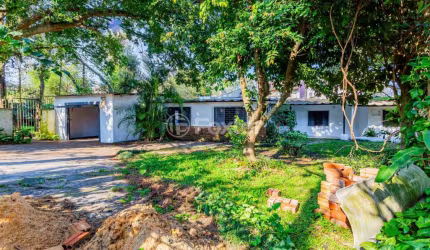 Casa comercial com 1 sala à venda na Rua Doutora Noemi Valle Rocha, 325, Serraria, Porto Alegre, 167 m2 por R$ 310.000