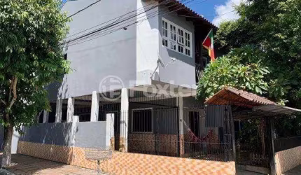 Casa com 5 quartos à venda na Rua Rodrigues Moreira, 99, Sarandi, Porto Alegre, 300 m2 por R$ 600.163