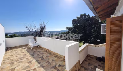 Casa com 3 quartos à venda na Rua dos Guaranis, 456, Espírito Santo, Porto Alegre, 161 m2 por R$ 599.000