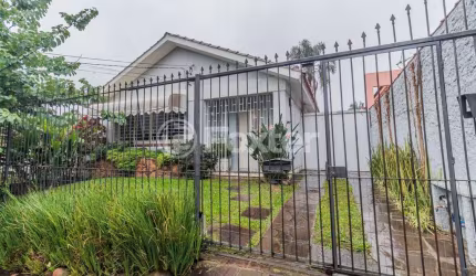 Casa comercial com 2 salas à venda na Rua José Antônio Aranha, 45, Três Figueiras, Porto Alegre, 168 m2 por R$ 1.450.000