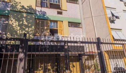 Kitnet / Stúdio à venda na Rua Celeste Gobbato, 226, Praia de Belas, Porto Alegre, 27 m2 por R$ 140.000