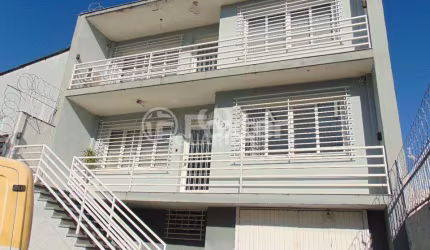Casa com 4 quartos à venda na Avenida Professor Oscar Pereira, 1323, Azenha, Porto Alegre, 300 m2 por R$ 1.103.520