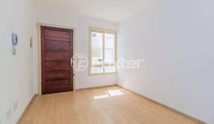 Apartamento com 2 quartos à venda na Rua Padre João Batista Reus, 3347, Camaquã, Porto Alegre, 54 m2 por R$ 200.000