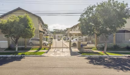 Casa com 2 quartos à venda na Rua Ney da Gama Ahrends, 179, Morro Santana, Porto Alegre, 80 m2 por R$ 310.000