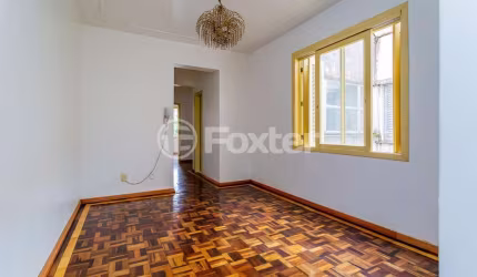 Apartamento com 2 quartos à venda na Rua Teixeira de Freitas, 41, Santo Antônio, Porto Alegre, 65 m2 por R$ 233.000