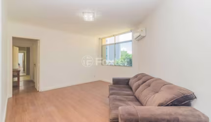 Apartamento com 2 quartos à venda na Avenida Wenceslau Escobar, 1086, Tristeza, Porto Alegre, 63 m2 por R$ 300.000