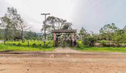 Fazenda com 1 sala à venda na Estrada das Quirinas, 3639, Lomba do Pinheiro, Porto Alegre, 46300 m2 por R$ 750.000