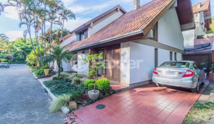 Casa em condomínio fechado com 4 quartos à venda na Rua Dea Coufal, 1380, Cavalhada, Porto Alegre, 233 m2 por R$ 1.387.000