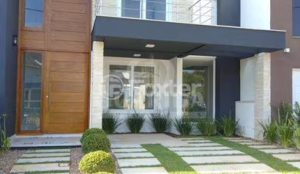 Casa em condomínio fechado com 3 quartos à venda na Rua Carlos Maximiliano Fayet, 300, Hípica, Porto Alegre, 140 m2 por R$ 795.000