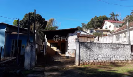Terreno à venda na Rua Professor Luiz Antônio Lopes, 140, Morro Santana, Porto Alegre, 310 m2 por R$ 200.000