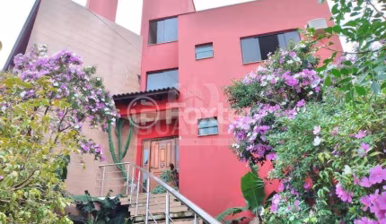 Casa em condomínio fechado com 4 quartos à venda na Avenida Edgar Pires de Castro, 540, Hípica, Porto Alegre, 191 m2 por R$ 1.980.000