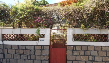 Casa com 3 quartos à venda na Rua Santiago Dantas, 64, Glória, Porto Alegre, 140 m2 por R$ 480.000